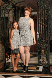 Black White Stretchy Sleeveless Trendy Day Shift Mommy and Me Dresses - Pineapple Clothing